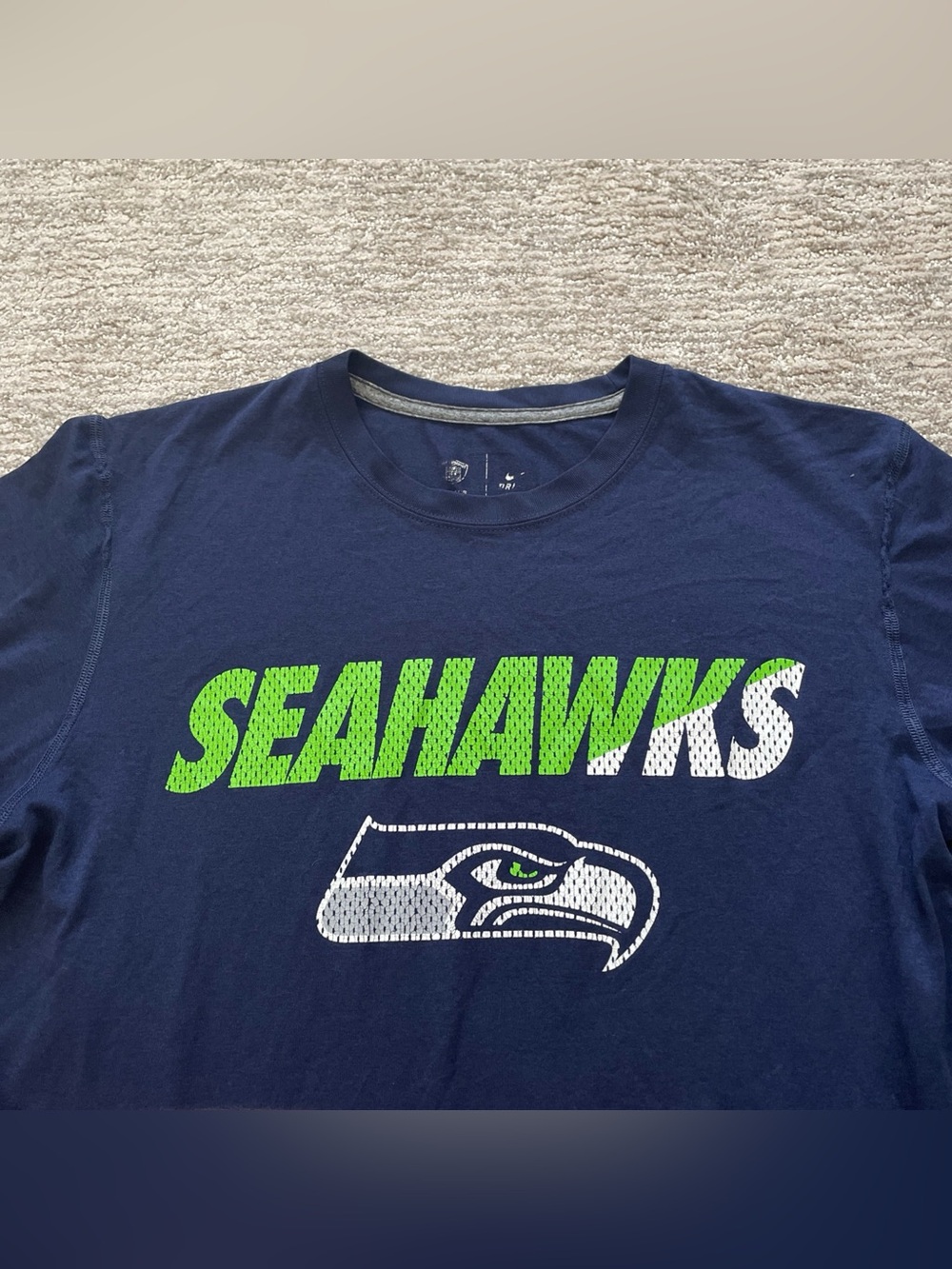 Nike Seattle Seahawks Dri-Fit Long Sleeve Blue Men’s Size Medium Performance